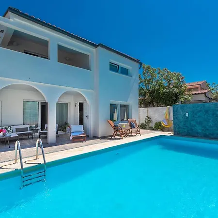 Beautiful In Mulo With Sauna 度假居