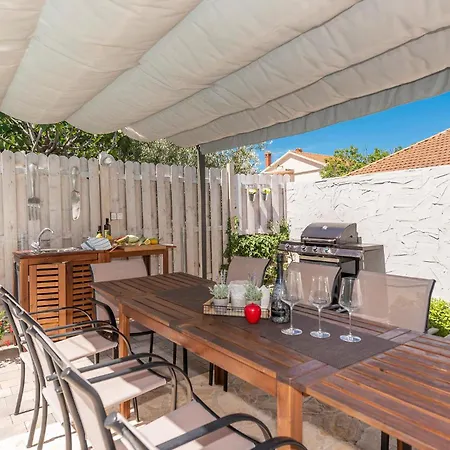 Beautiful In Mulo With Sauna 度假居